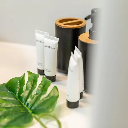 Camares Of Castle - New Luxury *