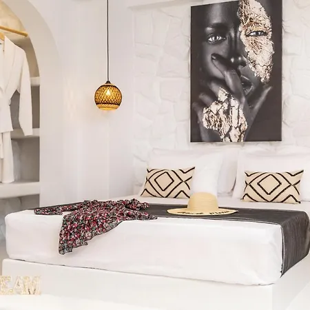 Camares Of Castle - New Luxury *