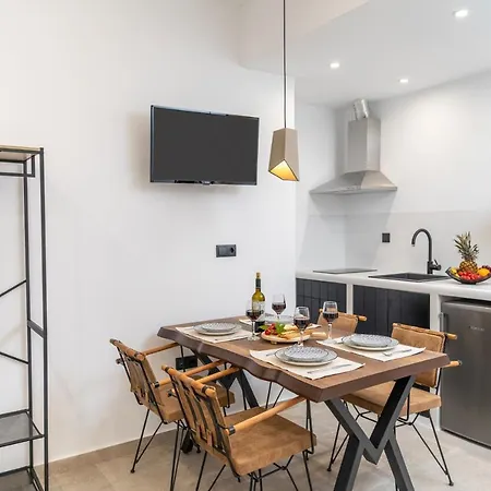 Camares Of Castle - New Luxury *